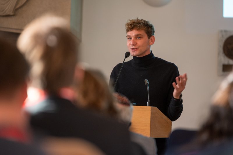 Galerie Tag 3 Facing Police and Holocaust. Ein Vierteljahrhundert