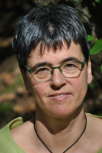 Uta Eser