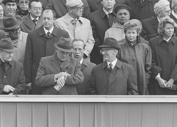 Wer zu spät komt, den bestraft das Leben, Reformer Michail Gorbatschow über den Reformgegener Erich Honecker 1989