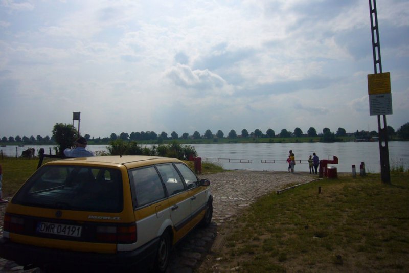 Die Weichsel Geschichte im Fluss. Flüsse als europäische