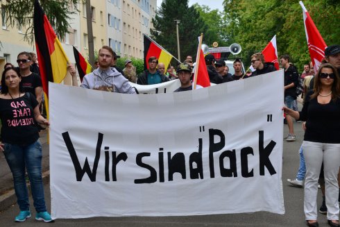 Radikal besorgte Bürger | Rechtsextremismus | bpb.de