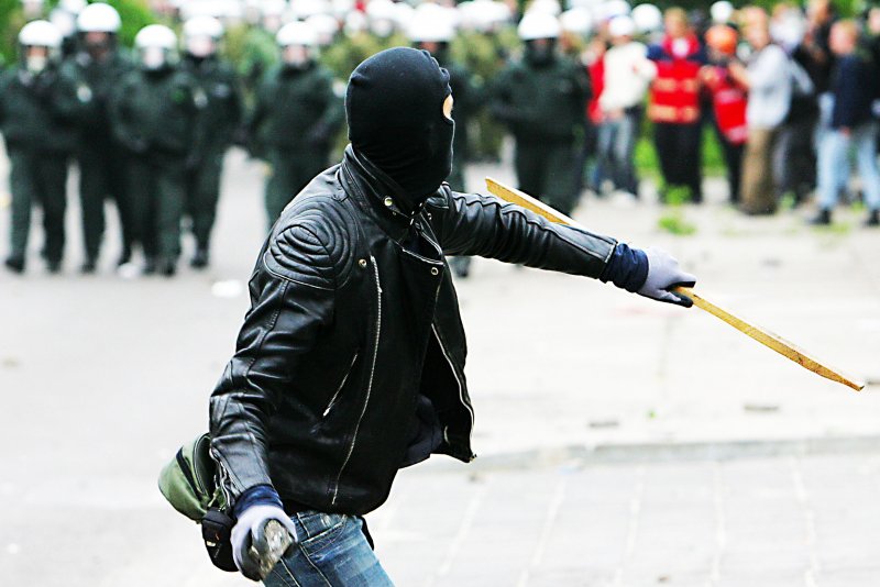 Was Ist Linksextremismus Einfach Erklärt Linksextremismus | bpb.de