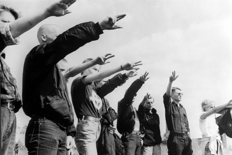 Mit schwachem Schild und stumpfem Schwert – Staatssicherheit und