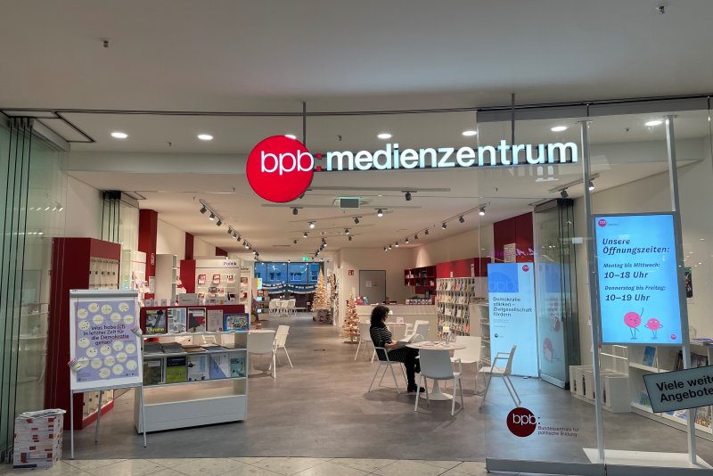 Das bpb:medienzentrum Gera | Über uns | bpb.de