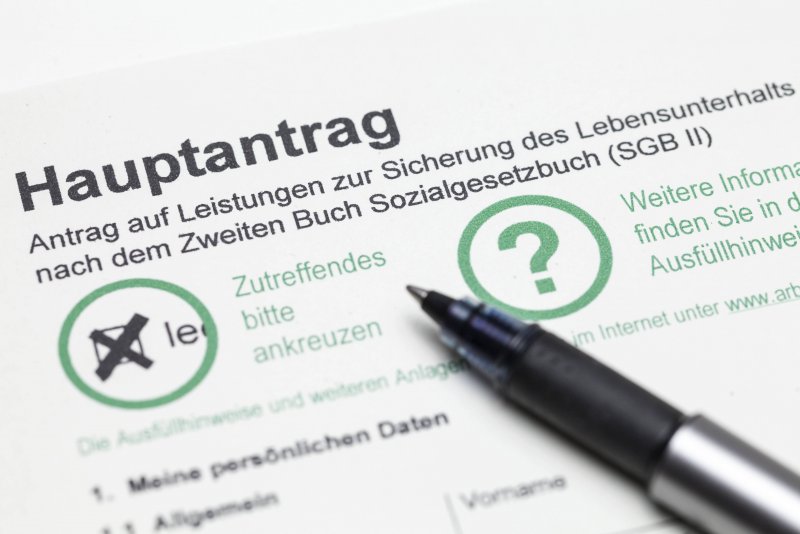 Leistungen Zur Sicherung Des Lebensunterhalts Süss Versicherung Senioren antrag auf leistungen zur sicherung des