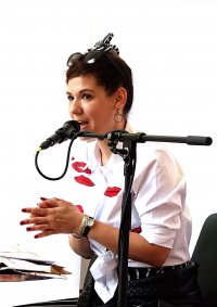 Kinga Tóth